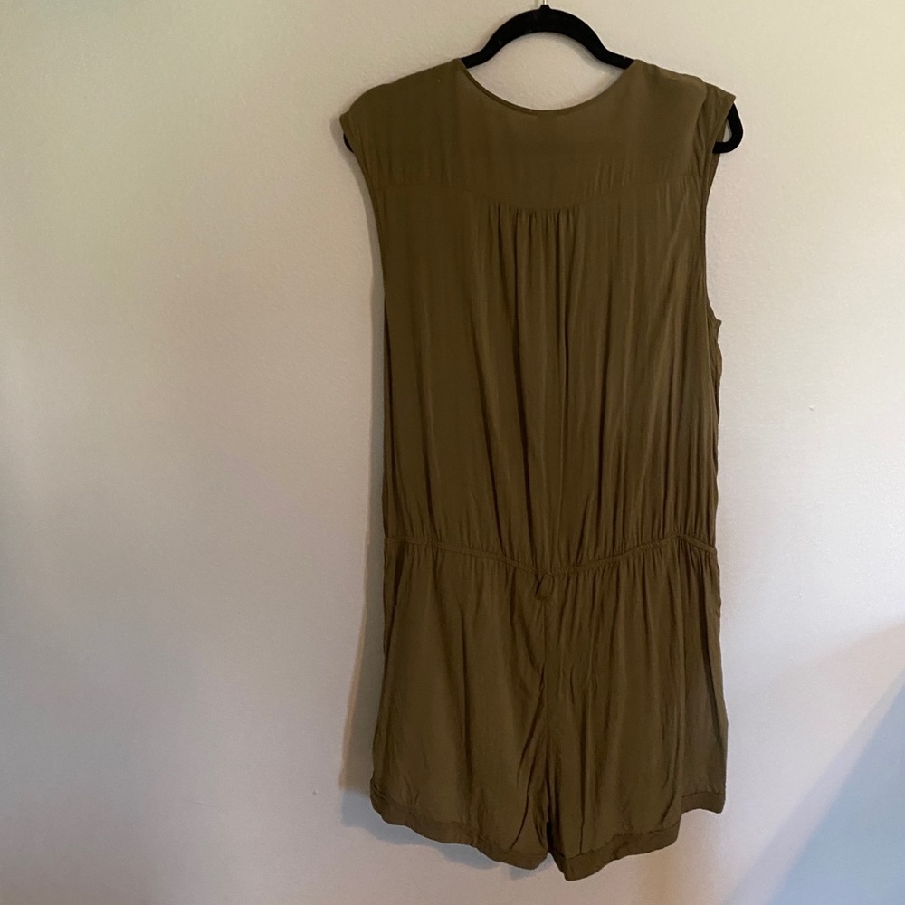 Army Green Romper - Picture 2 of 2